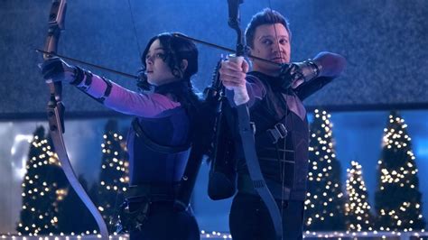  Hawkeye - Eine Weihnachtsgeschichte voller Action und Marvel-Magie!